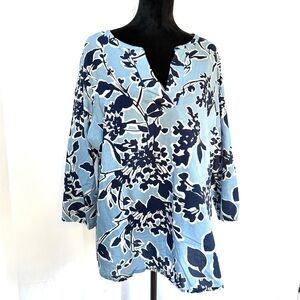 St, John’s Bay Blue Floral Women's Tunic Top